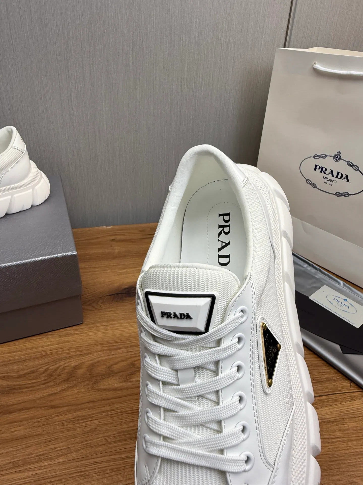 Men's shoes 💰580💰 [PRADA] Popular men's shoes shipped 👏Official website synchronization ⬆️Original cowhide fabric + cowhide lining, 1⃣️:1⃣️reproduction, original sole, 38-45 (45. Customized, non-refundable)